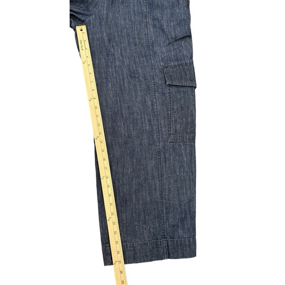 Free Assembly Women’s Chambray Cargo Pants Medium Blue 100% Cotton Pull On Crop - Picture 5 of 9